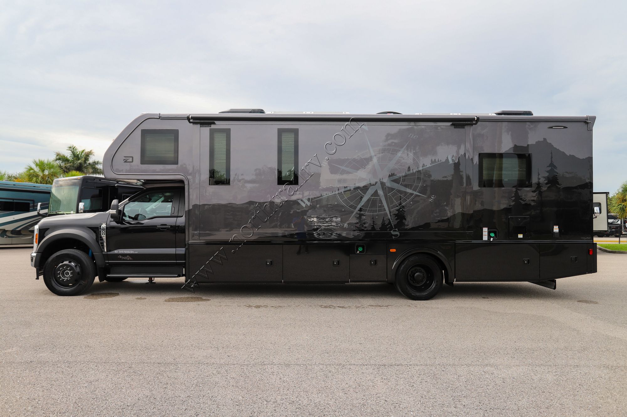 New 2026 Dynamax Isata 6 31KS Super C  For Sale