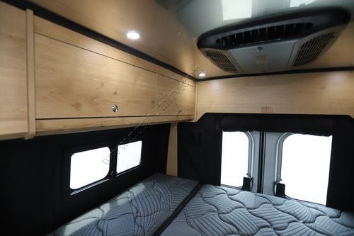 2026 Airstream Rangeline RANGELINE