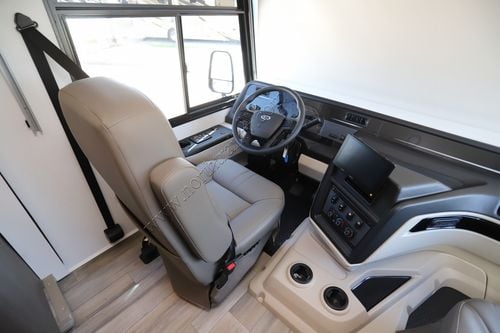 2026 Jayco Precept 31UL Class A