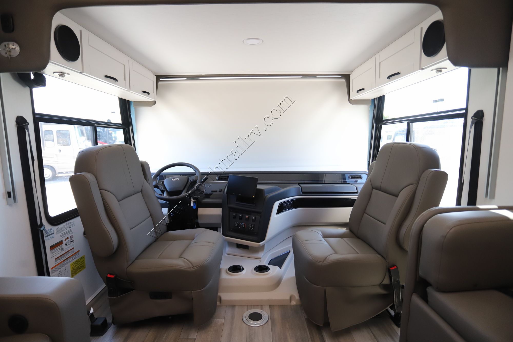 New 2026 Jayco Precept 31UL Class A  For Sale