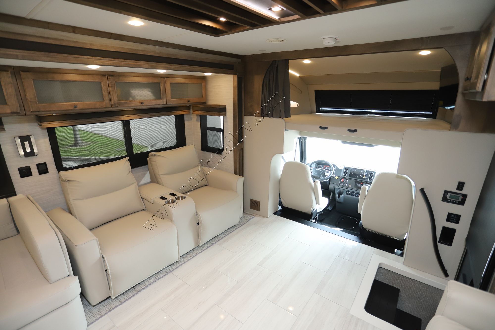 New 2026 Tiffin Motor Homes Allegro Bay 38AB Super C  For Sale