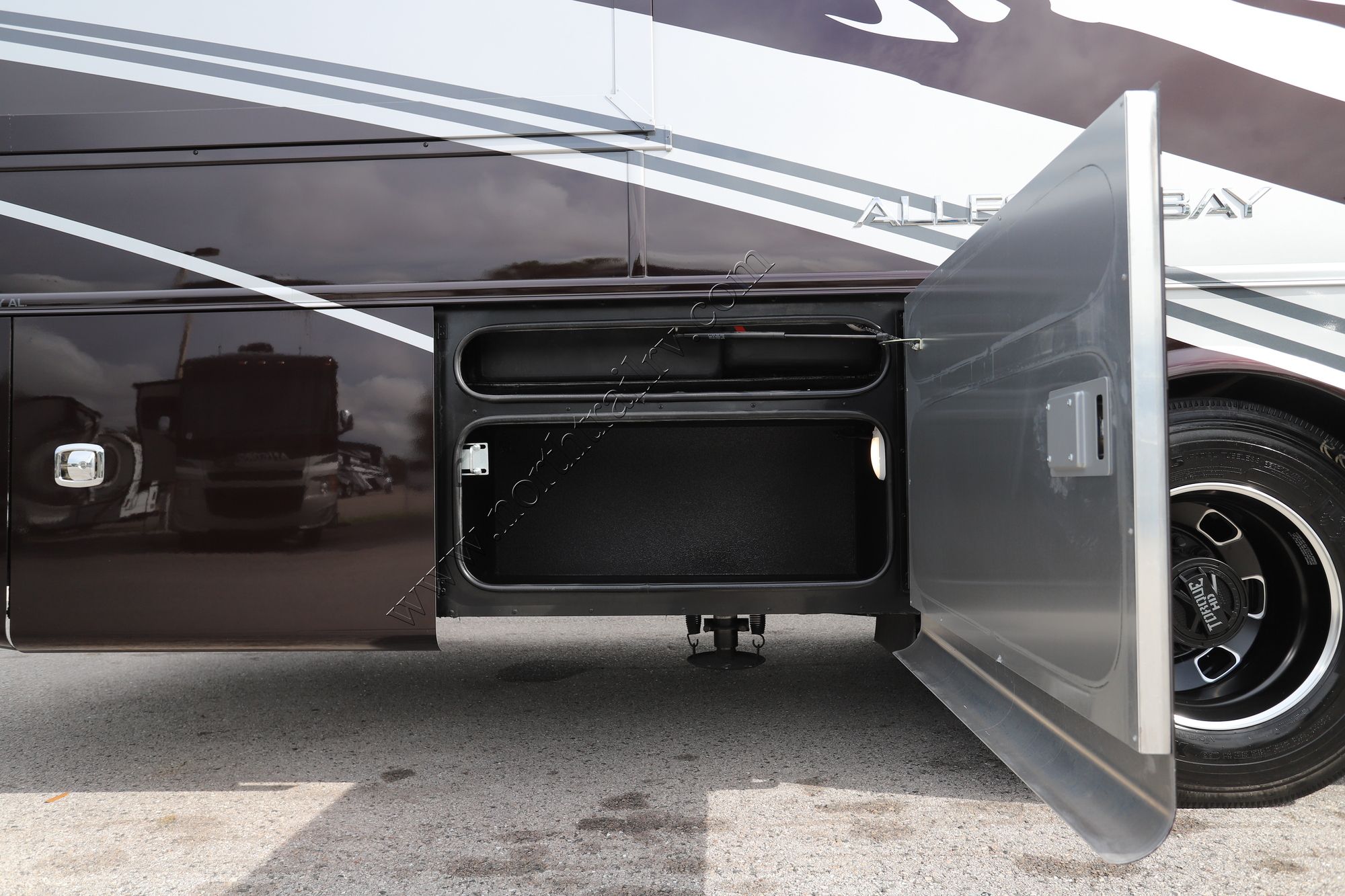 New 2026 Tiffin Motor Homes Allegro Bay 38AB Super C  For Sale