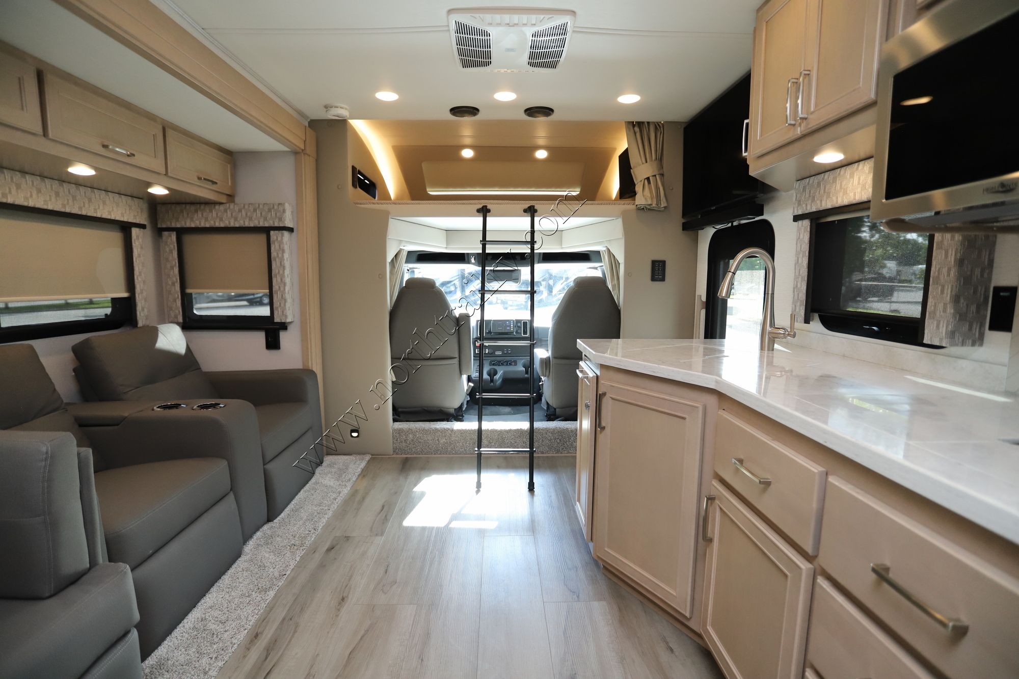 Used 2024 Renegade Rv Verona 36VSB Super C  For Sale