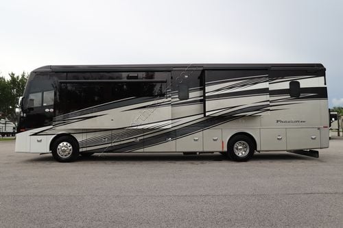 2026 Tiffin Motor Homes Phaeton 40IH