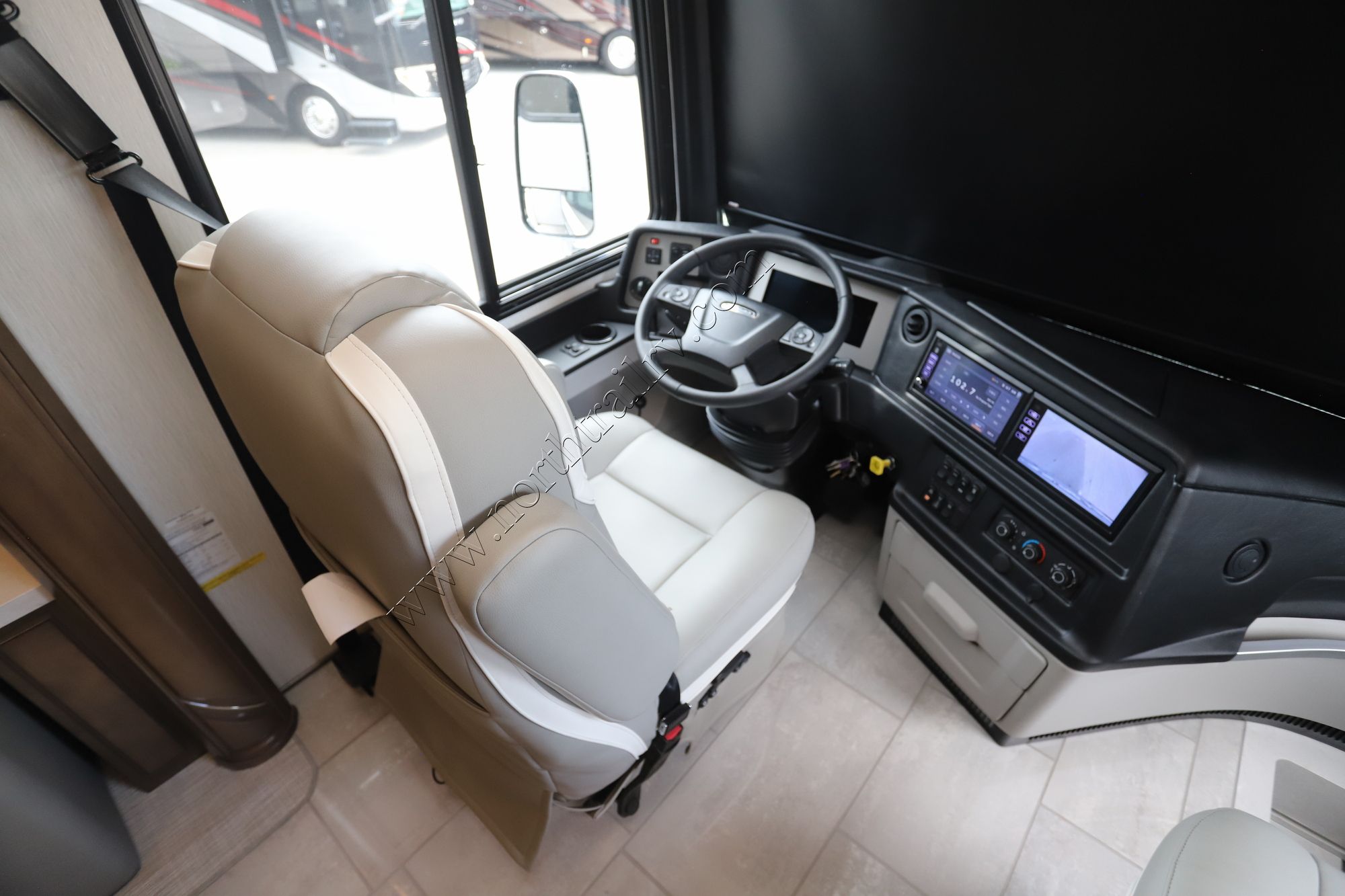 New 2026 Newmar Ventana 3512 Class A  For Sale