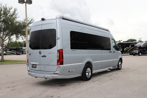 2026 Airstream Interstate GL AP 4X2