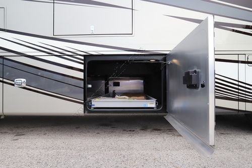 2026 Tiffin Motor Homes Phaeton 40IH
