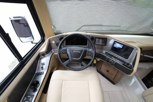 2026 Tiffin Motor Homes Phaeton 40IH