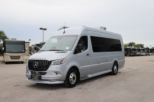 2026 Airstream Interstate GL AP 4X2