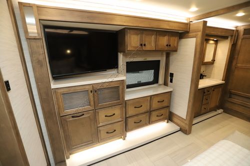 2026 Tiffin Motor Homes Phaeton 40IH
