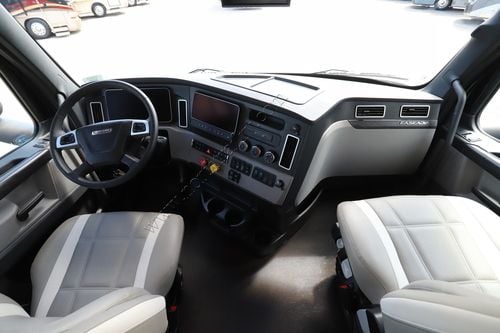 2026 Newmar Supreme Aire 3827