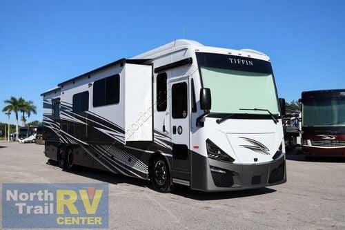 2026 Tiffin Motor Homes Phaeton 44OH Class A