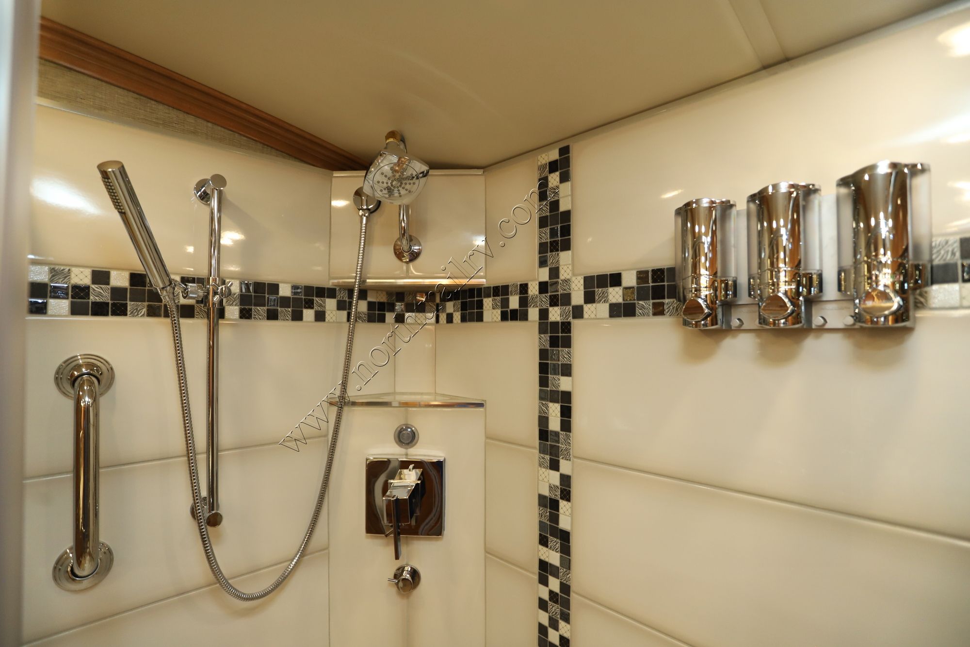 Used 2021 Newmar Mountain Aire 4551 Class A  For Sale