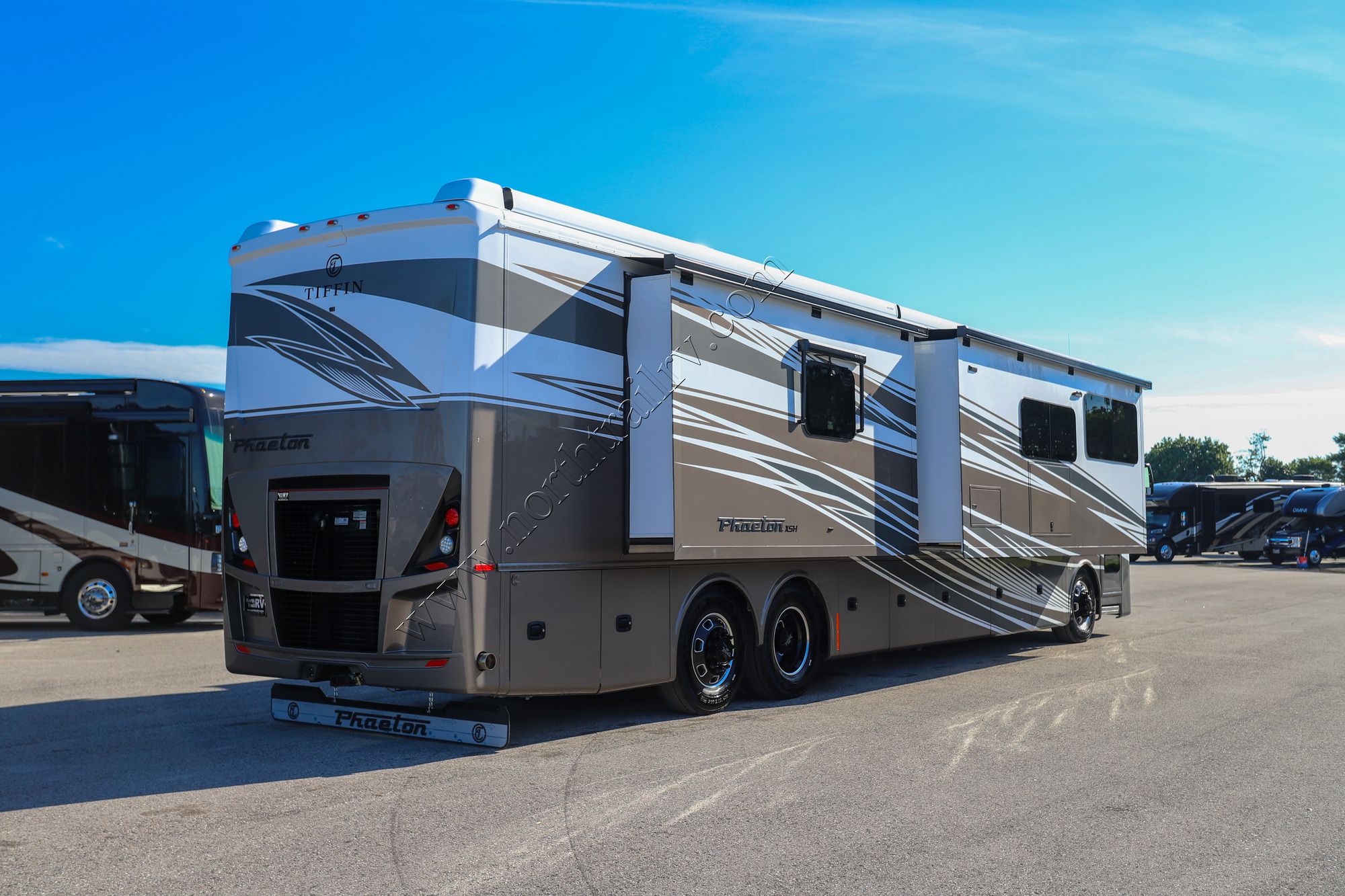 New 2026 Tiffin Motor Homes Phaeton 44OH Class A  For Sale