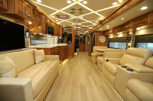 2021 Newmar Mountain Aire 4551 Class A