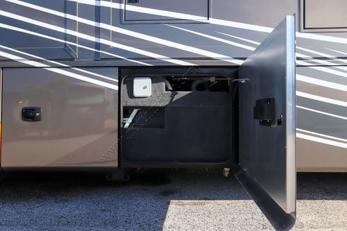 2026 Tiffin Motor Homes Phaeton 44OH Class A