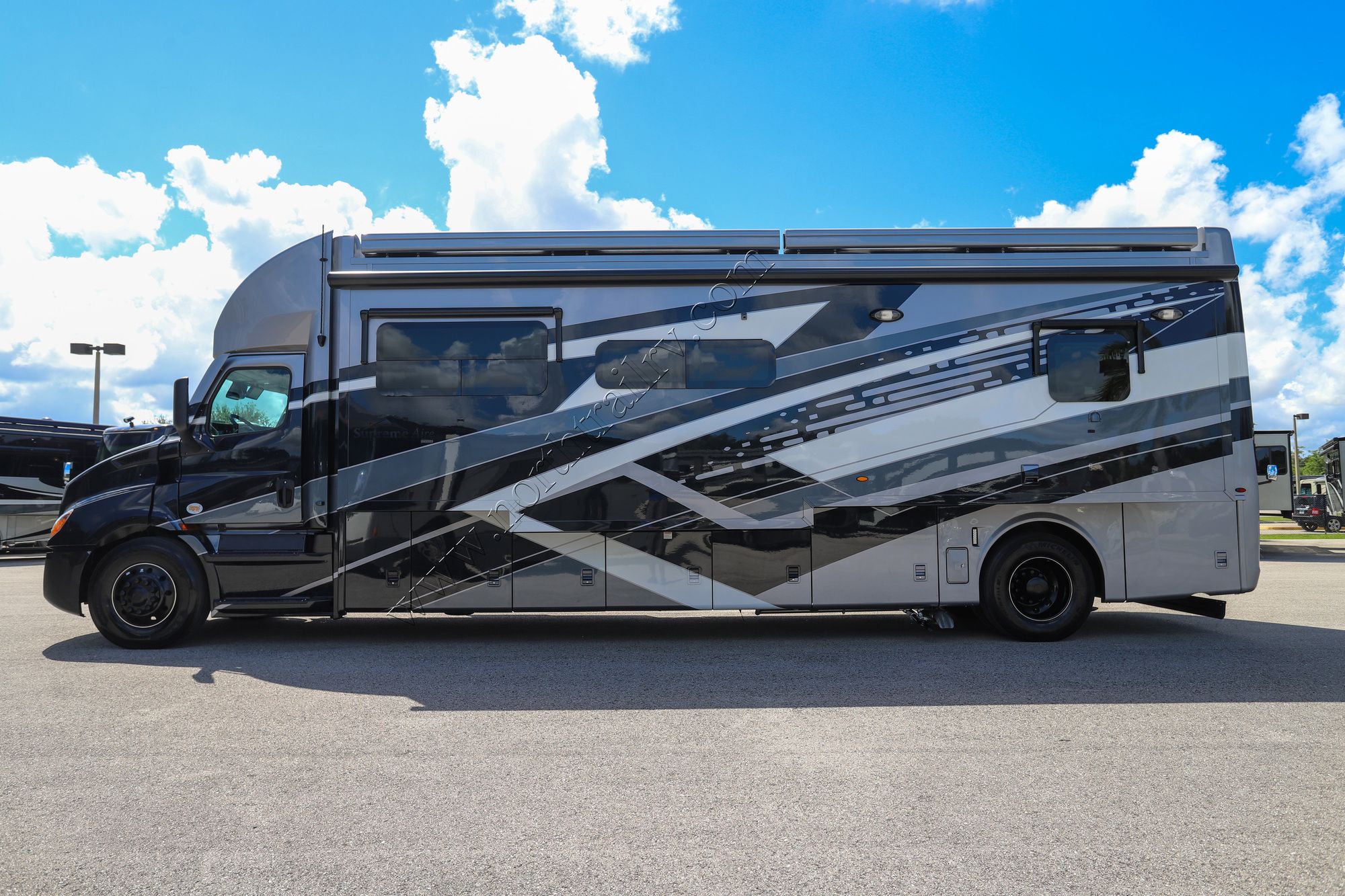 New 2026 Newmar Supreme Aire 3827 Super C  For Sale