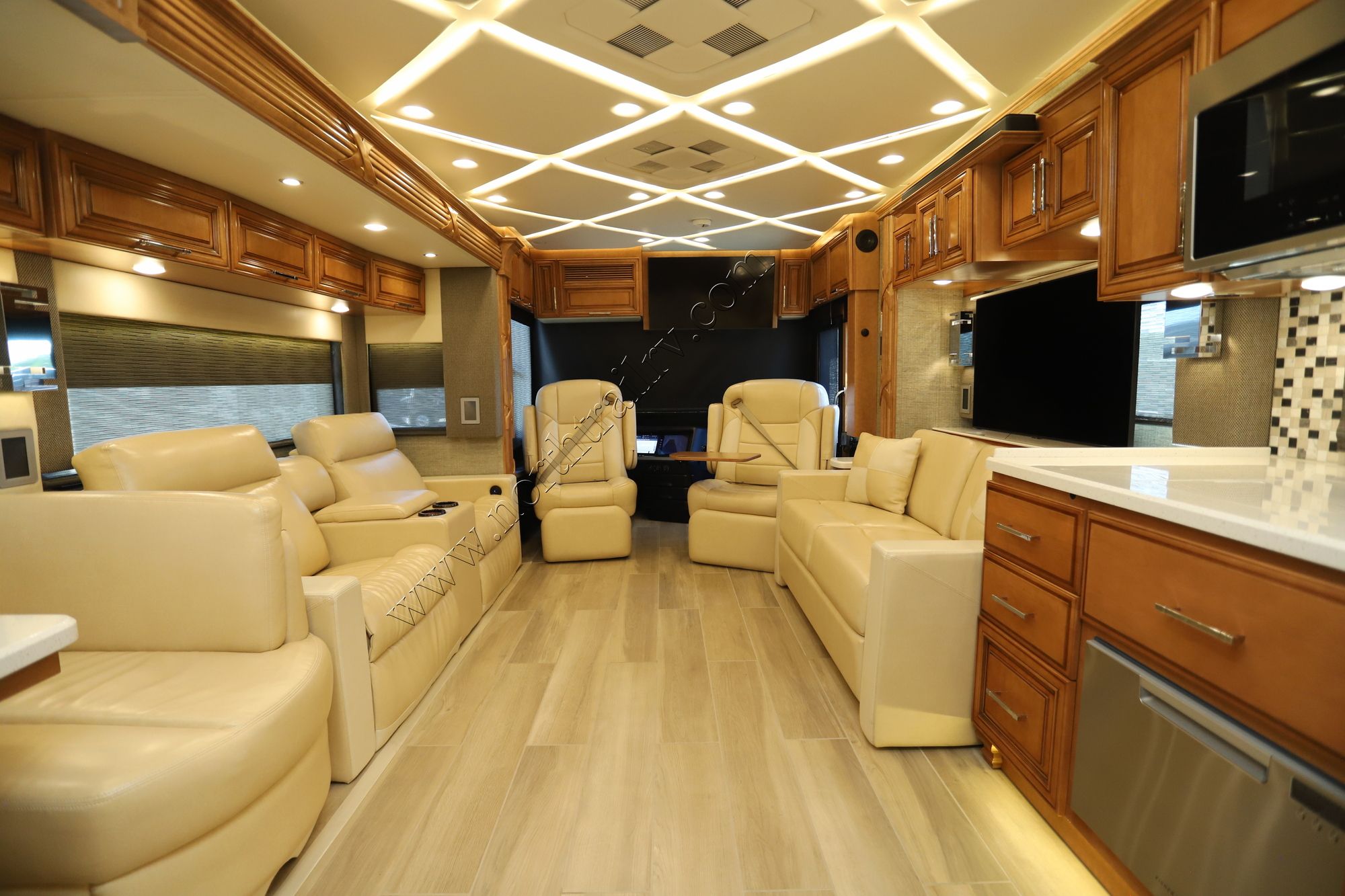 Used 2021 Newmar Mountain Aire 4551 Class A  For Sale