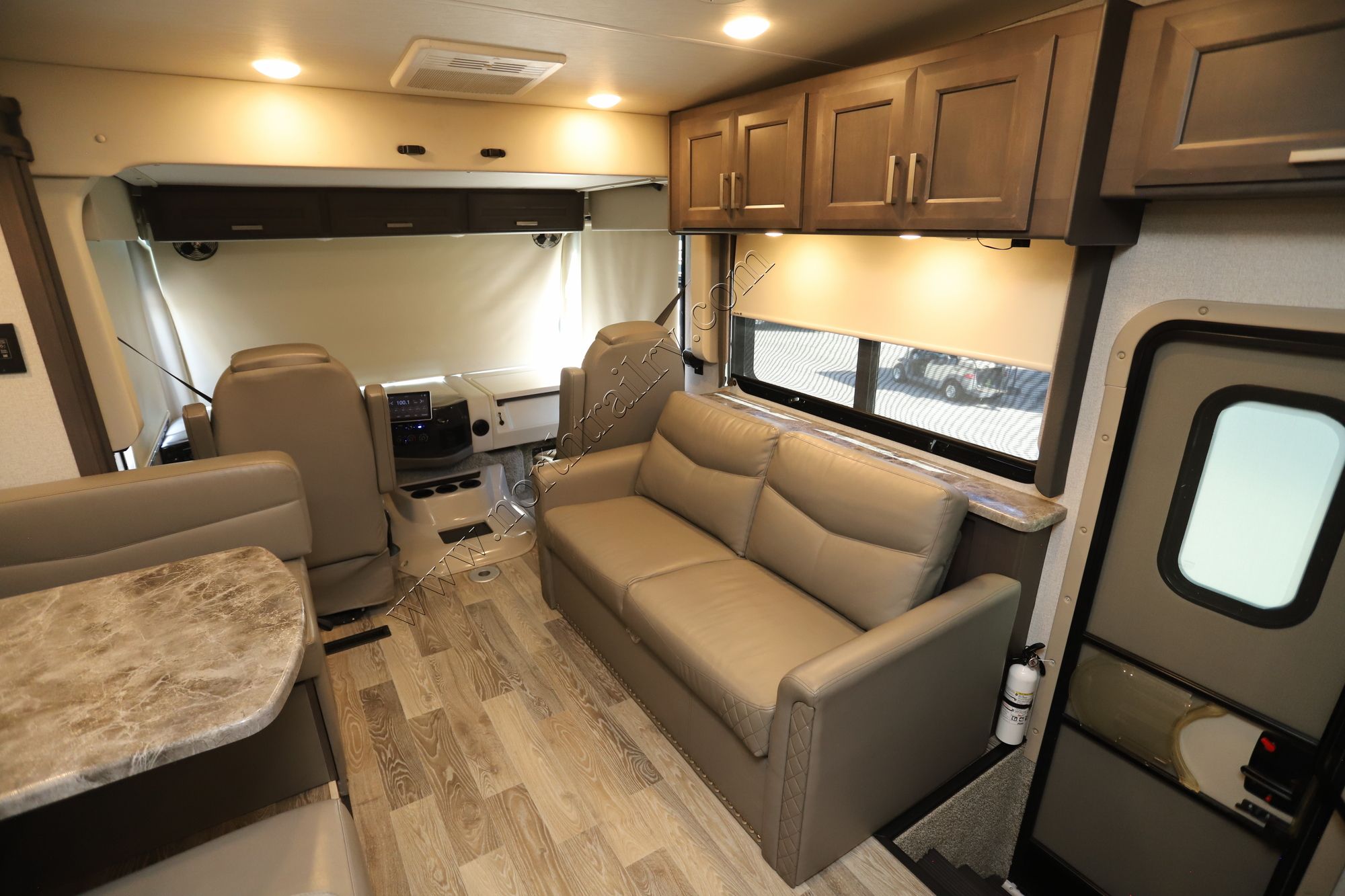 Used 2024 Thor Outlaw 38KB Class A  For Sale