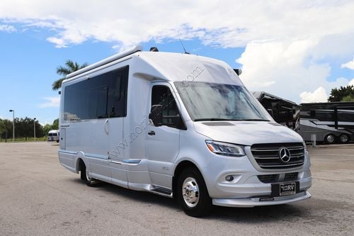 2023 Airstream Atlas E-1