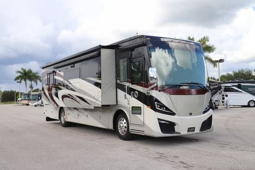 2021 Tiffin Motor Homes Phaeton 37BH Class A
