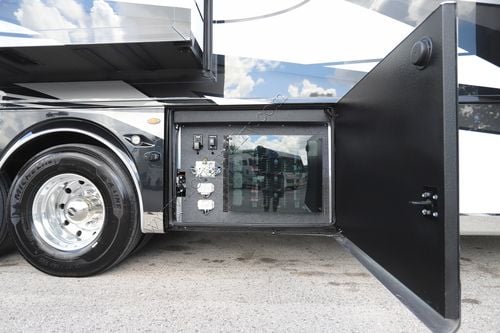 2026 Newmar Essex 4595 Class A