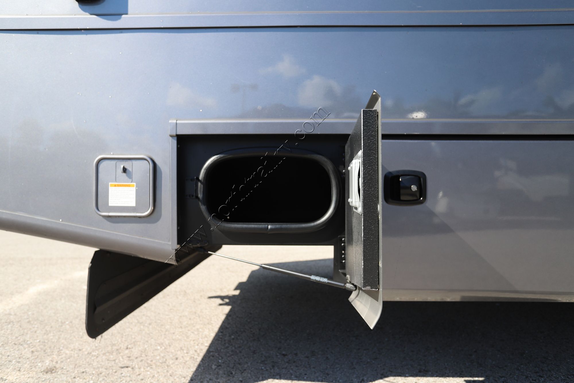 Used 2024 Thor Outlaw 38KB Class A  For Sale