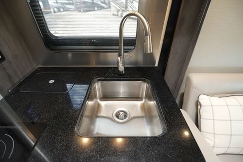 2023 Airstream Atlas E-1