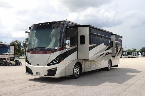 2021 Tiffin Motor Homes Phaeton 37BH Class A