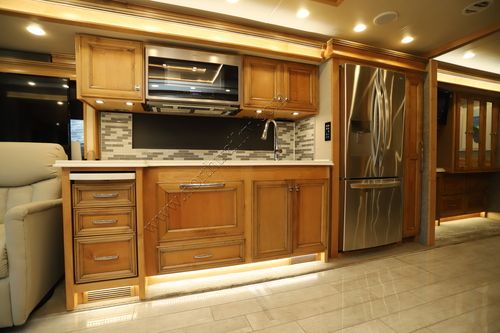 2021 Tiffin Motor Homes Phaeton 37BH Class A