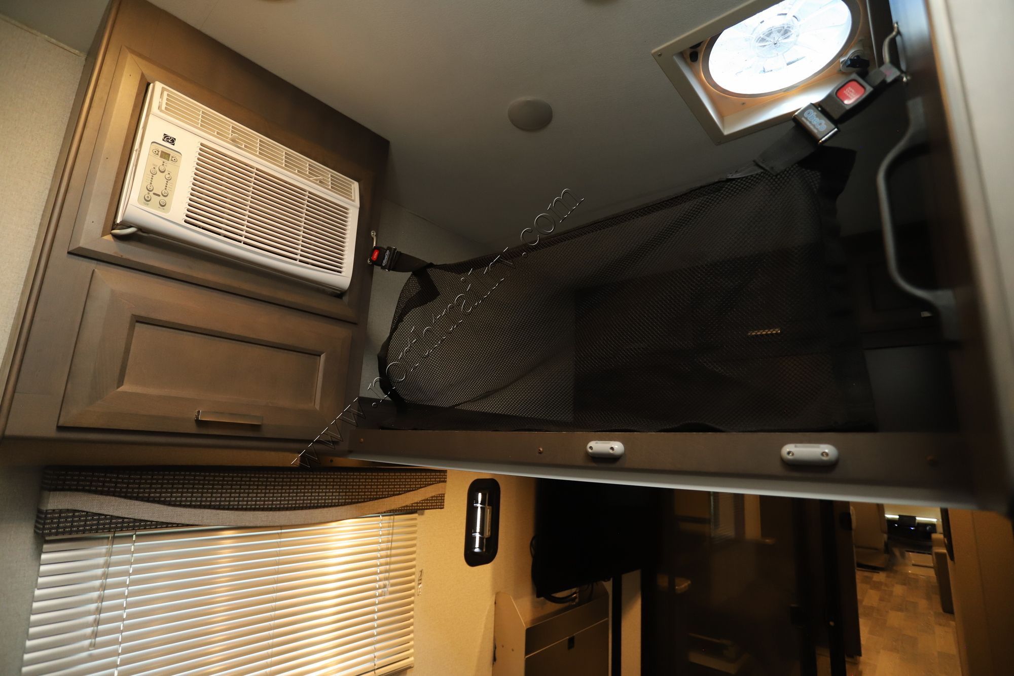 Used 2024 Thor Outlaw 38KB Class A  For Sale