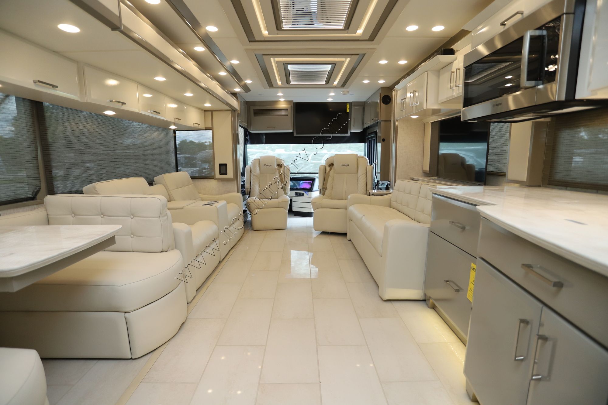 New 2026 Newmar Essex 4595 Class A  For Sale
