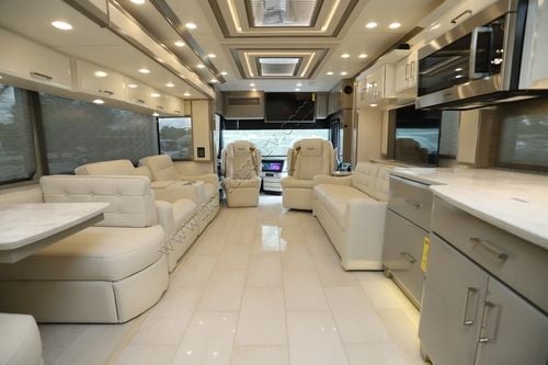 2026 Newmar Essex 4595 Class A