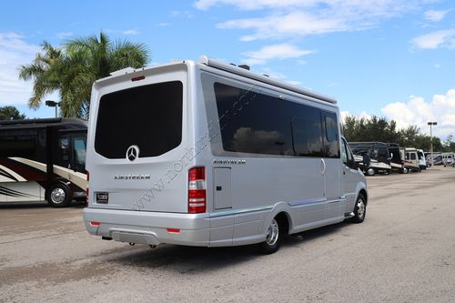 2023 Airstream Atlas E-1