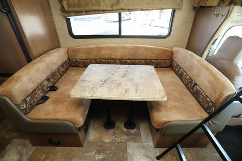 2016 Coachmen Leprechaun 231CB
