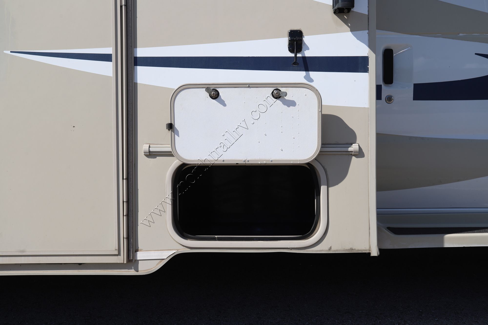 Used 2016 Coachmen Leprechaun 231CB Class C  For Sale