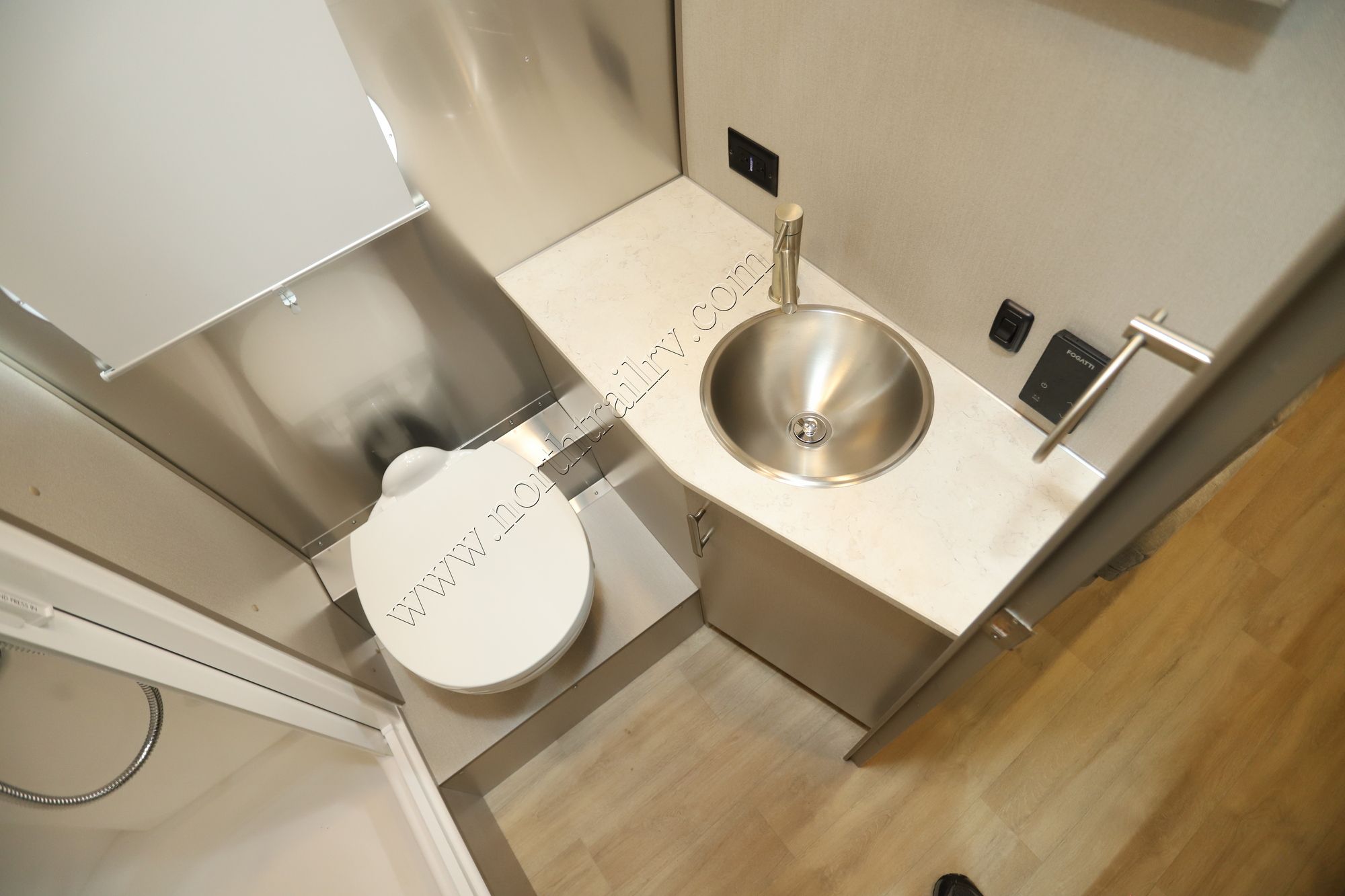 New 2026 Airstream Caravel 20FB Travel Trailer  For Sale