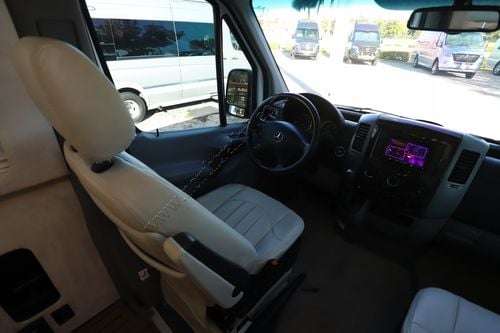 2014 Airstream Interstate LOUNGE
