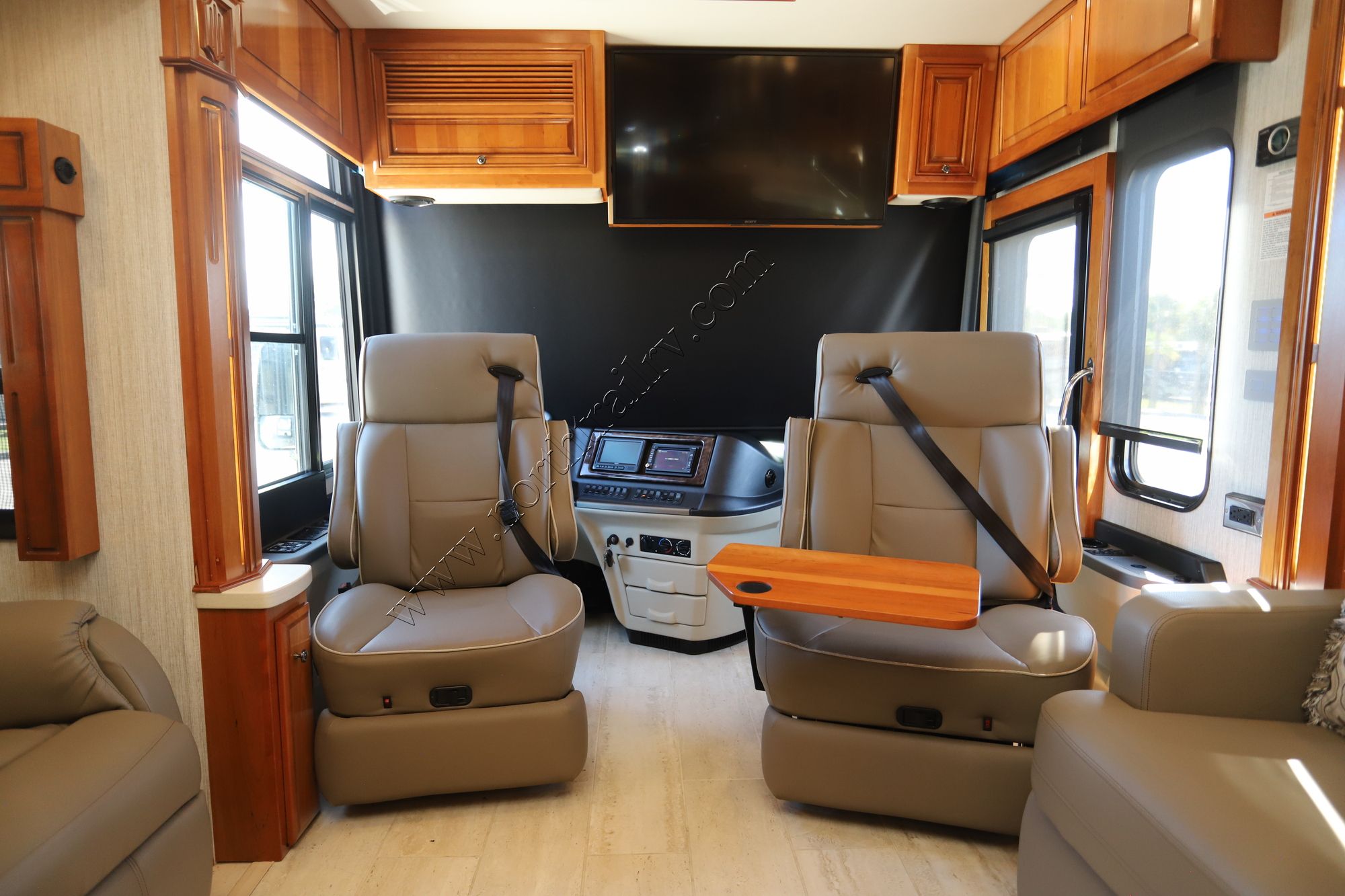 Used 2019 Newmar Dutch Star 4369 Class A  For Sale