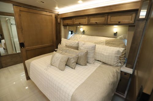 2026 Tiffin Motor Homes Phaeton 35CH