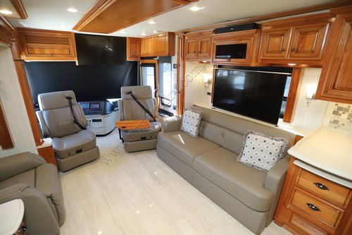 2019 Newmar Dutch Star 4369