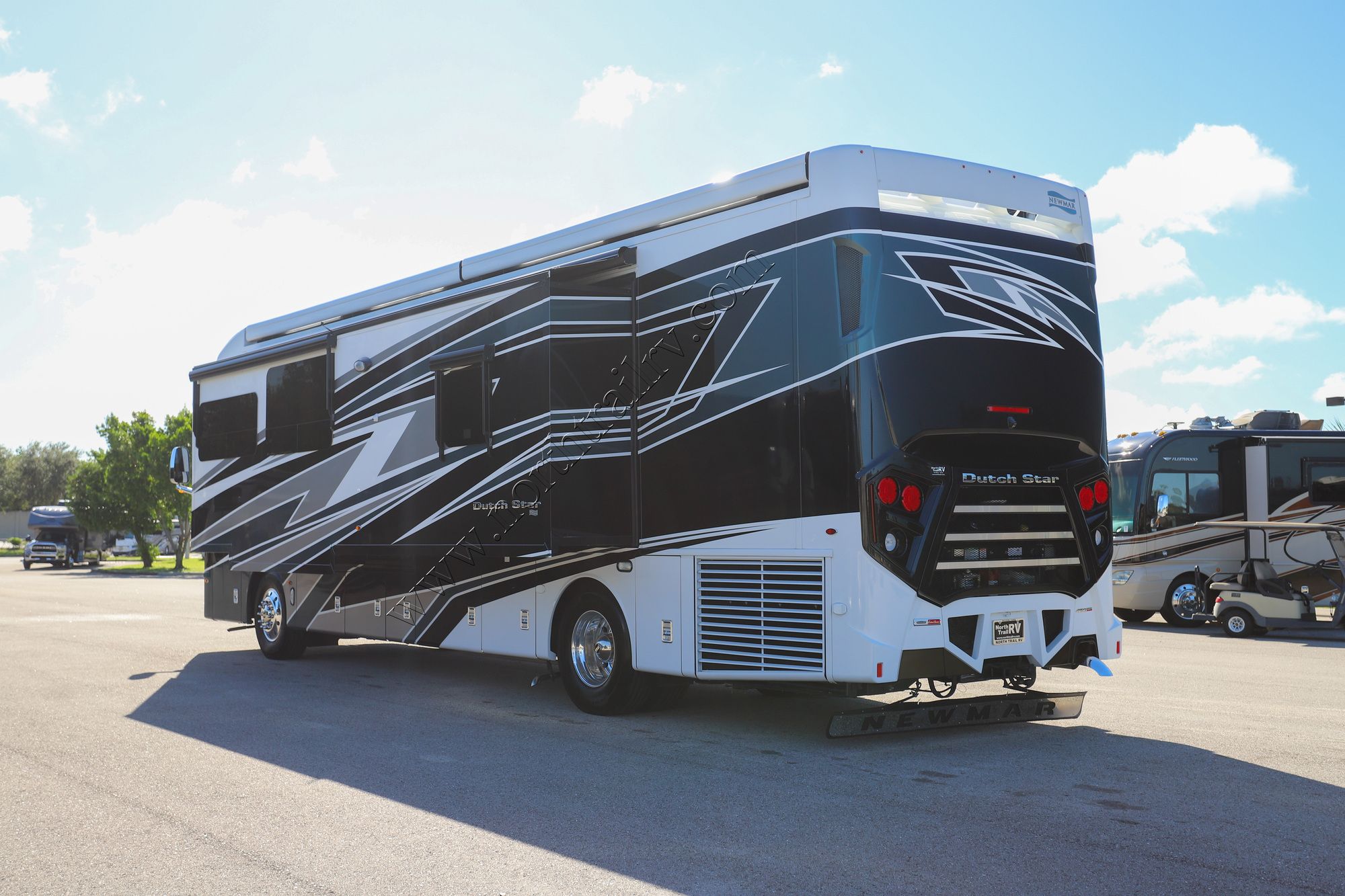 Used 2025 Newmar Dutch Star 3836 Class A  For Sale