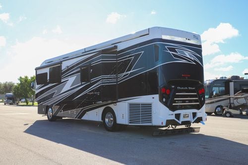 2025 Newmar Dutch Star 3836