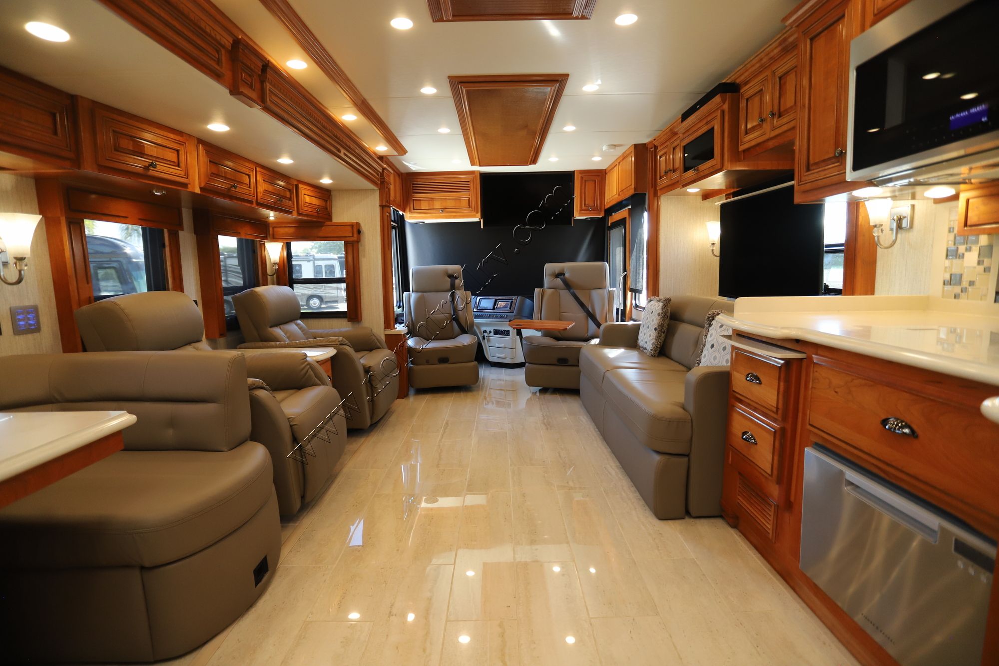 Used 2019 Newmar Dutch Star 4369 Class A  For Sale