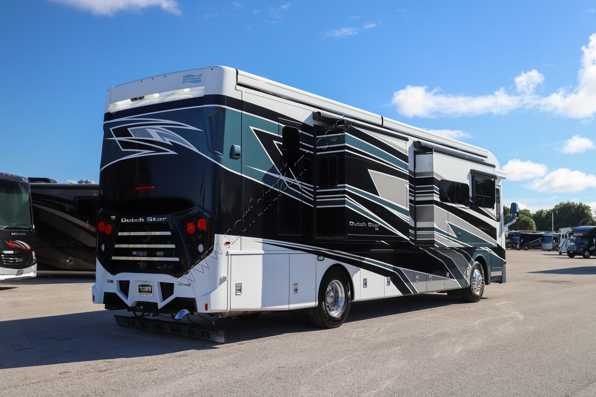 Used 2025 Newmar Dutch Star 3836 Class A  For Sale