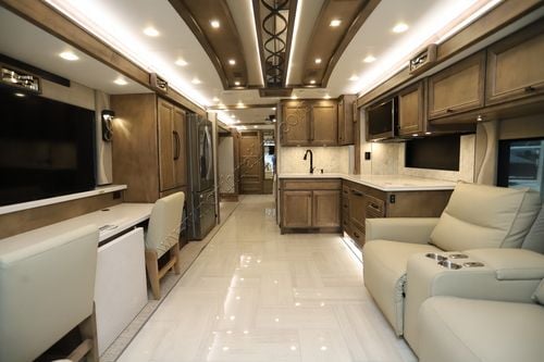 2026 Tiffin Motor Homes Phaeton 35CH