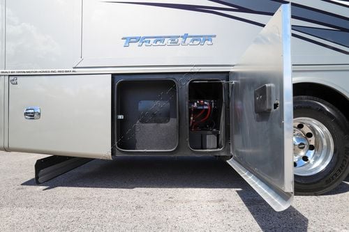 2026 Tiffin Motor Homes Phaeton 35CH
