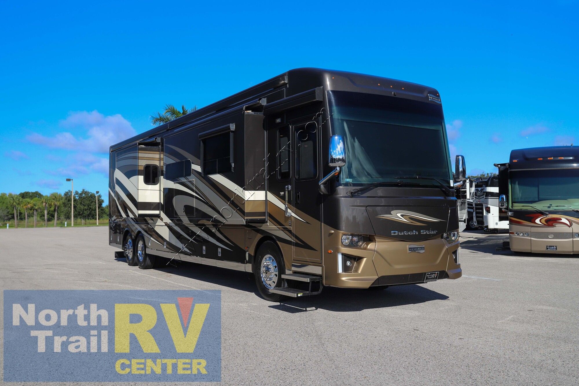 Used 2019 Newmar Dutch Star 4369 Class A  For Sale