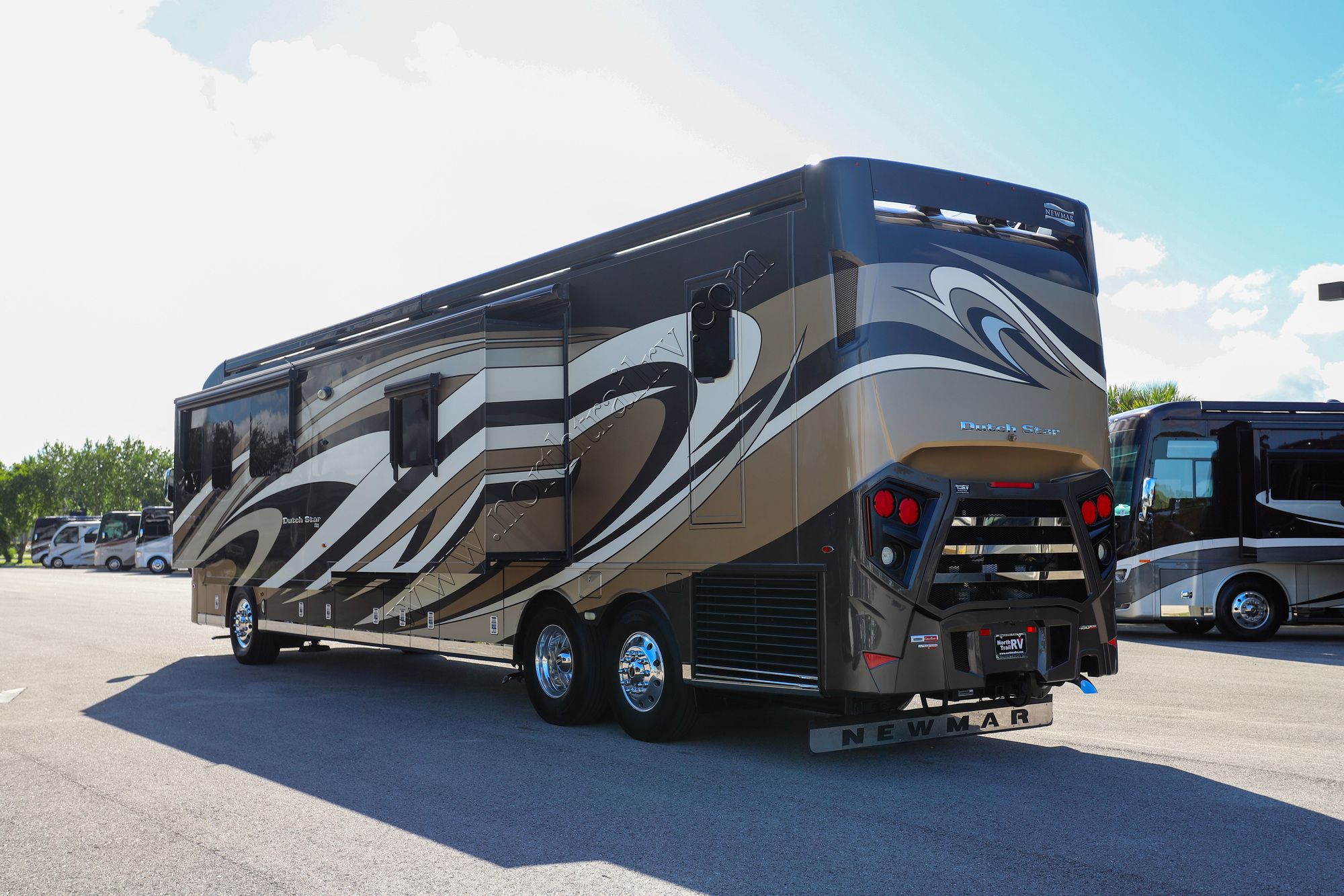 Used 2019 Newmar Dutch Star 4369 Class A  For Sale