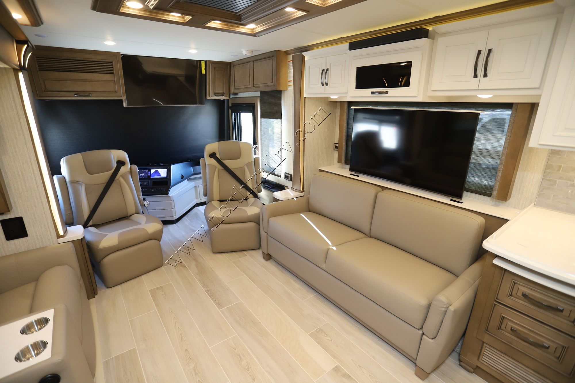New 2026 Newmar Dutch Star 4369 Class A  For Sale